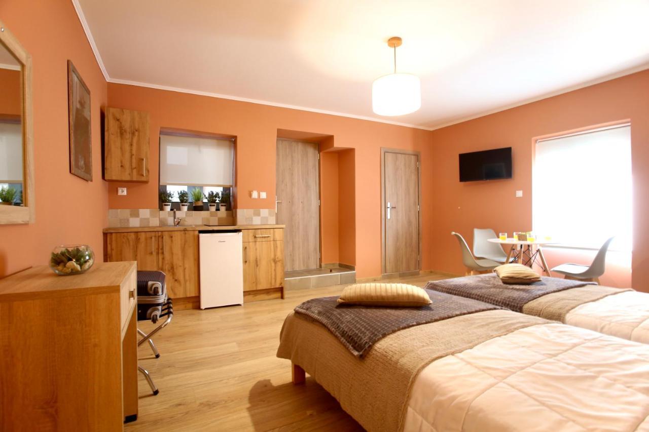 Gk Mediterranean Village - Airport Free Shuttle By Gk Properties Markópoulon Esterno foto